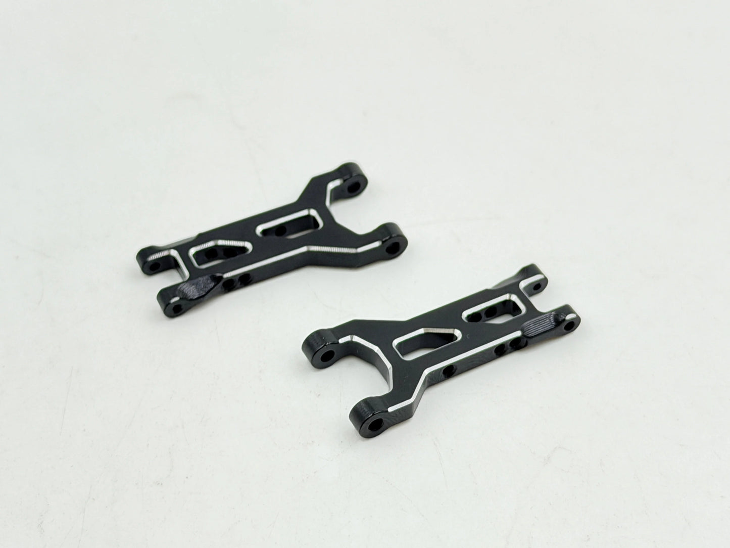 HobbyPlus Aluminum Rear Suspension Arm For Speck B
